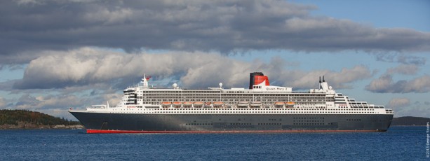 The QE2 in Bar Harbor